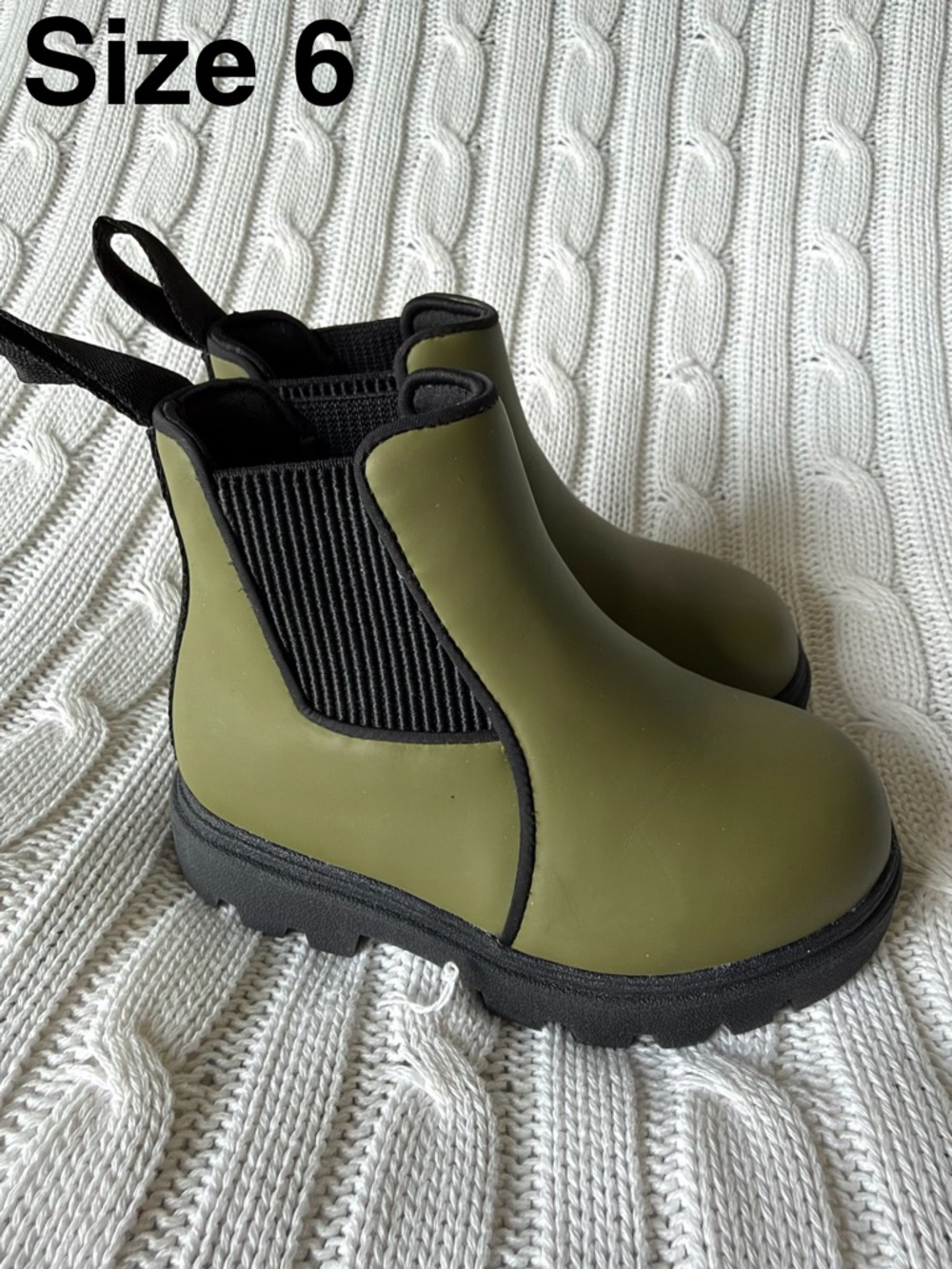 Native Kensington Treklite Rookie Green Kids Rain Winter Boots Size 6 Easy On